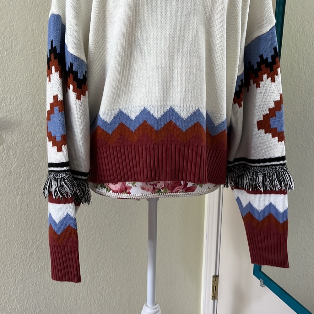 Chelsea and Violet Tribal Sweater - Picture 6 of 7